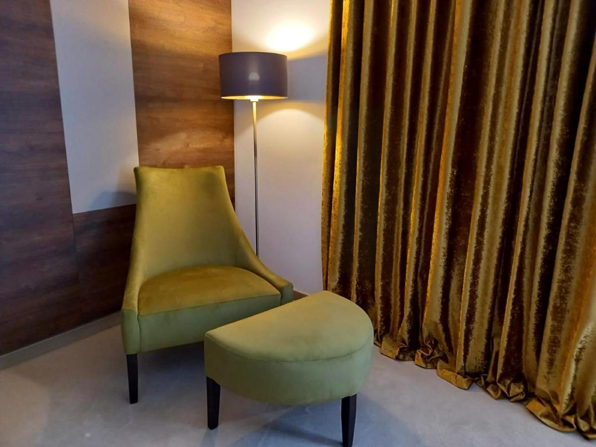 Hotel Meduza Senj  Eksteriør billede