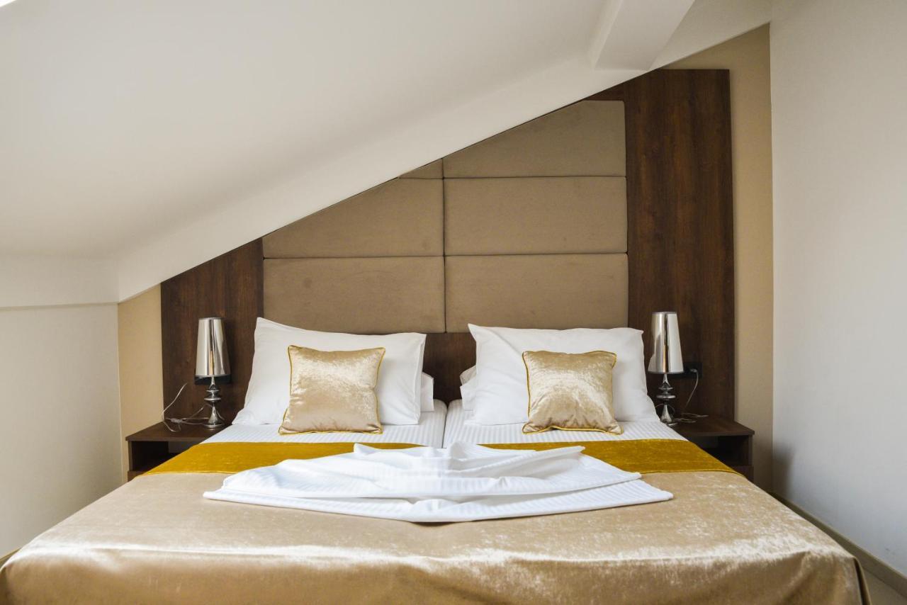 Hotel Meduza Senj  Eksteriør billede