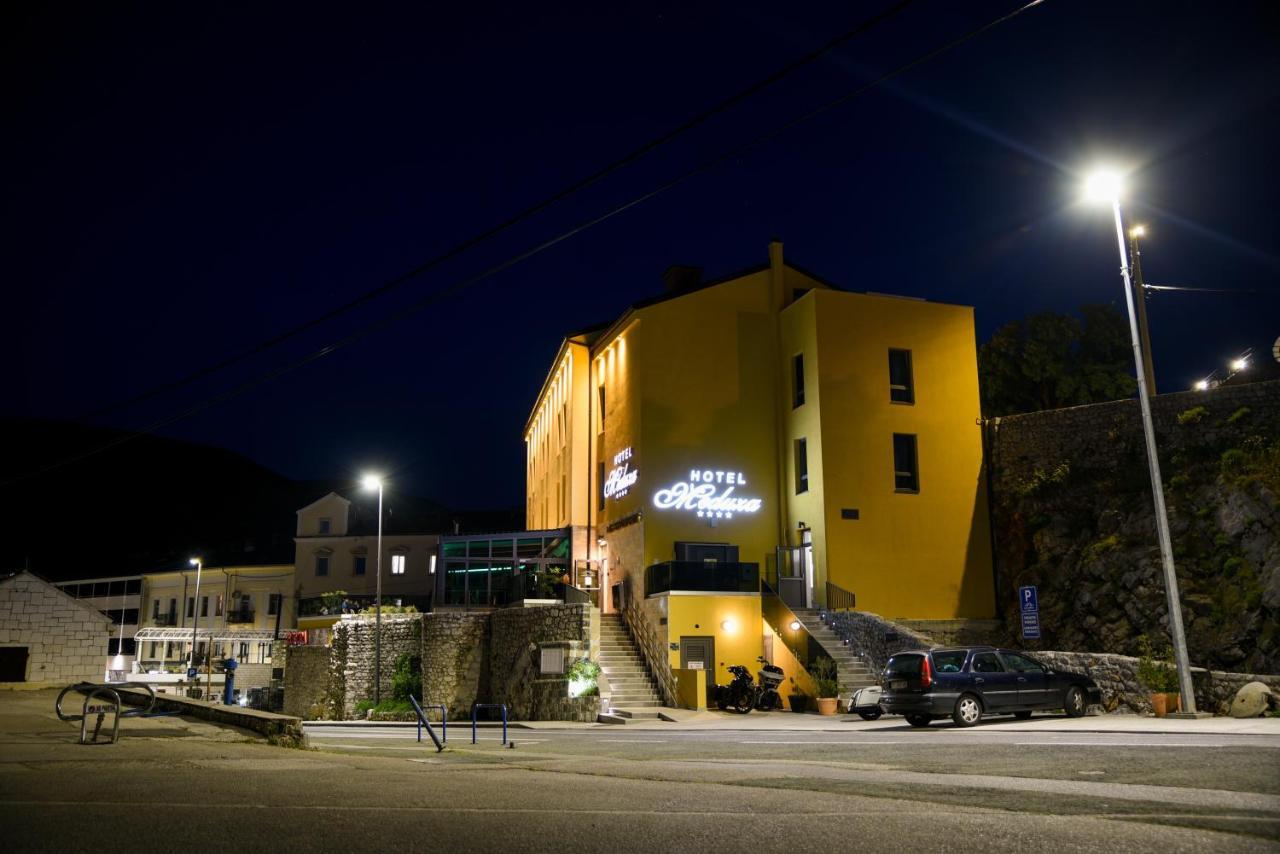 Hotel Meduza Senj  Eksteriør billede
