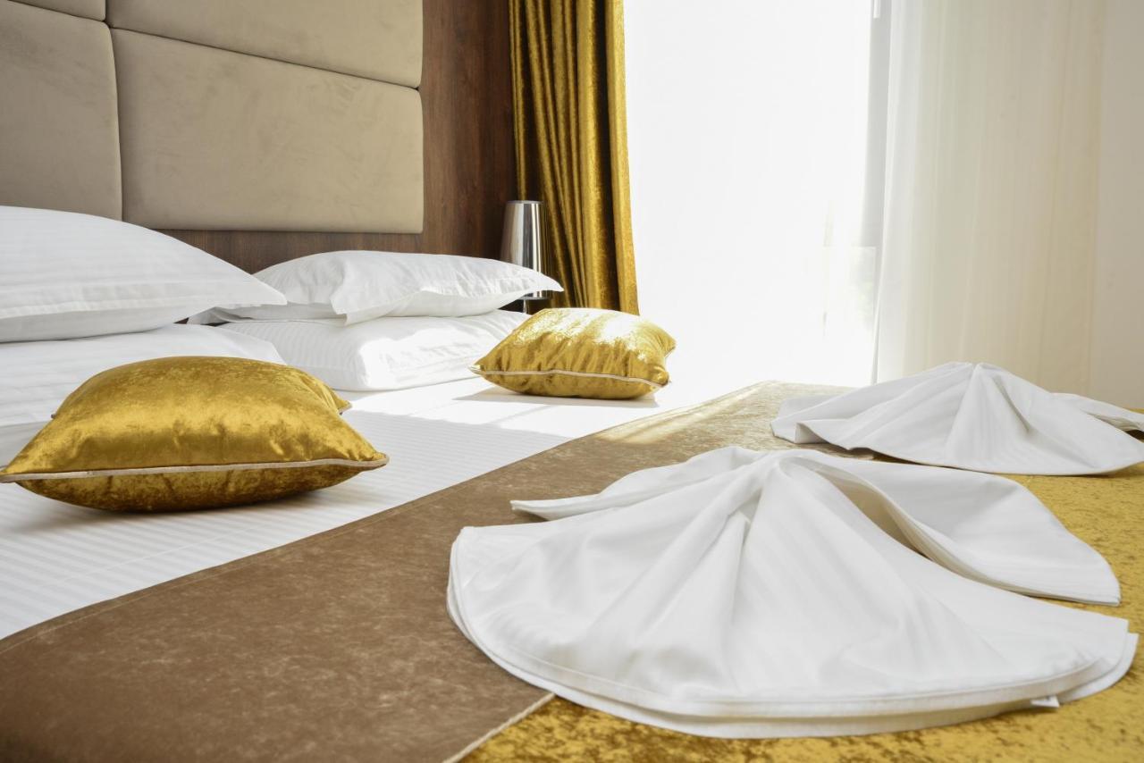 Hotel Meduza Senj  Eksteriør billede
