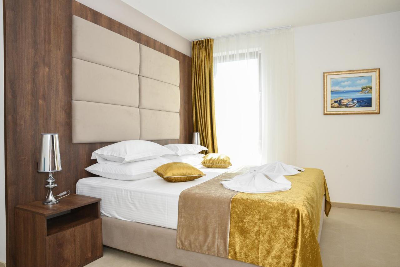 Hotel Meduza Senj  Eksteriør billede